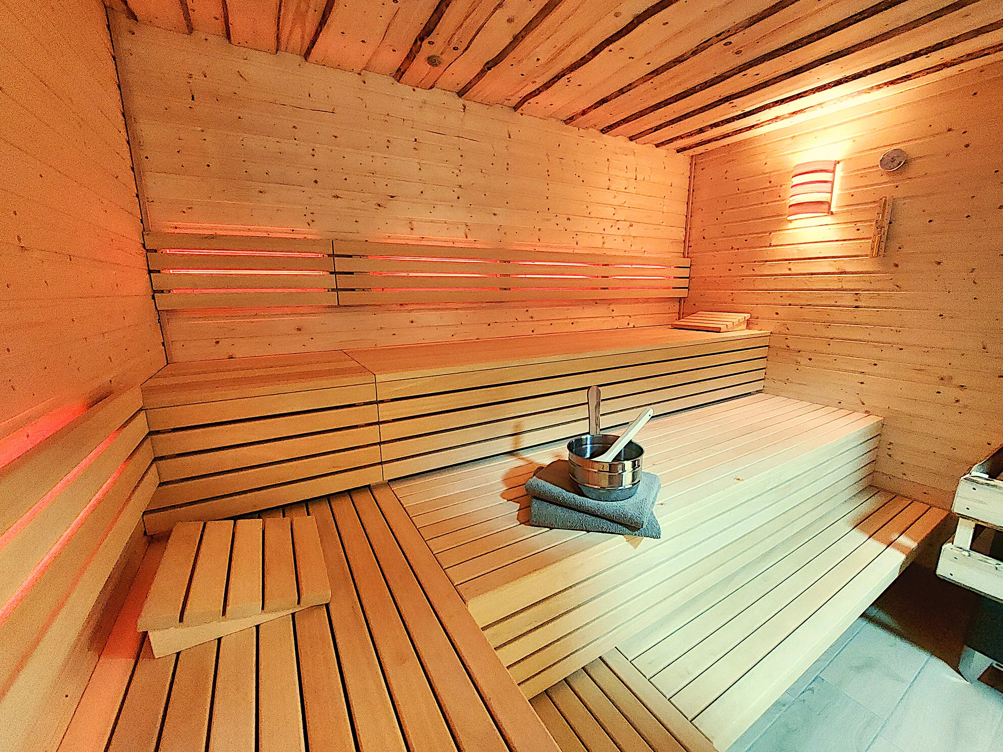 Sauna_komprimiert